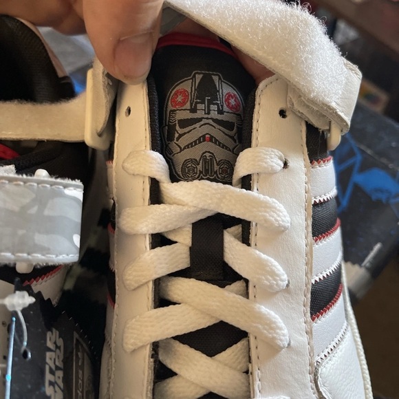 Rare Adidas Star Wars size 12 - Picture 7 of 7